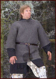 Cotta di maglia medievale con anelli in titanio rivettati ⚔️ Negozio  Medievale